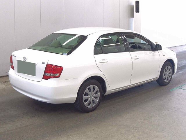 2010 Toyota Corolla Axio X HID Limited auction photo 5