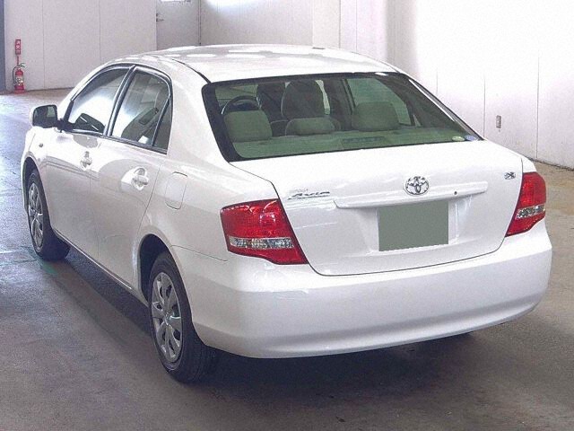 2010 Toyota Corolla Axio X HID Limited auction photo 2