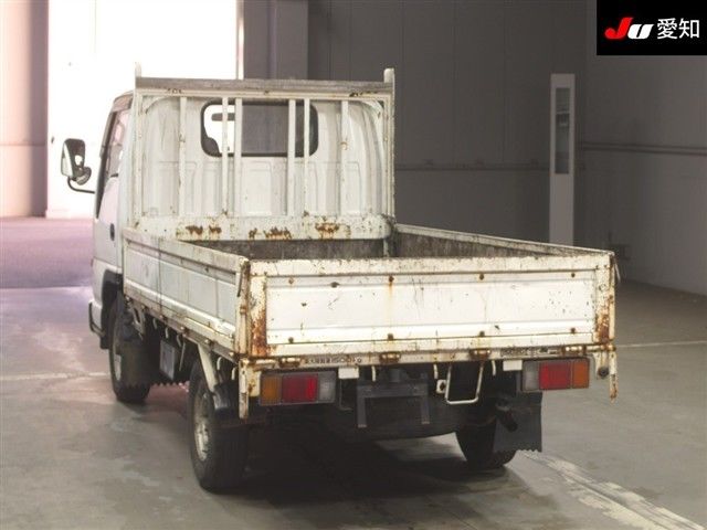 Isuzu エルフ T auction photo 2