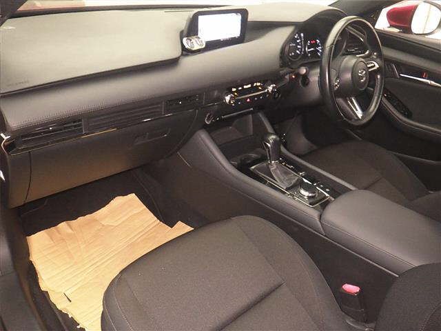 2021 Mazda 3ファストバック 20S Proactive Touring Set auction photo 4