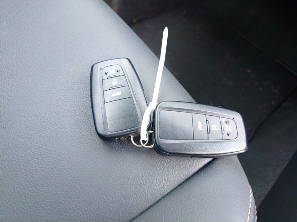 2021 Toyota Corolla auction photo 15