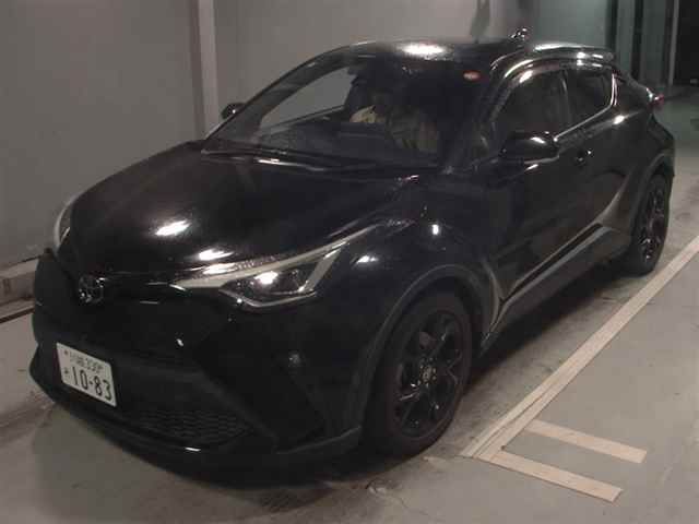 2020 Toyota C-HR G-T Mode Nero Safety Plus auction photo 4