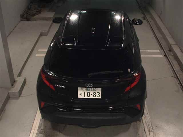 2020 Toyota C-HR G-T Mode Nero Safety Plus auction photo 7