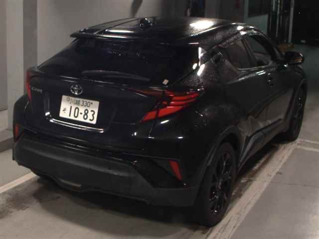 2020 Toyota C-HR G-T Mode Nero Safety Plus auction photo 5