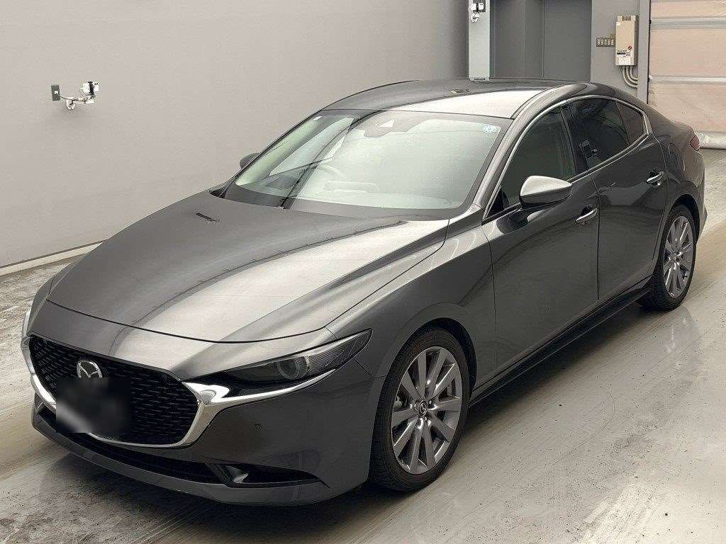 Japan Auction Vehicles 4 2020 Mazda MAZDA3セダン 20S Lパッケージ auction photo