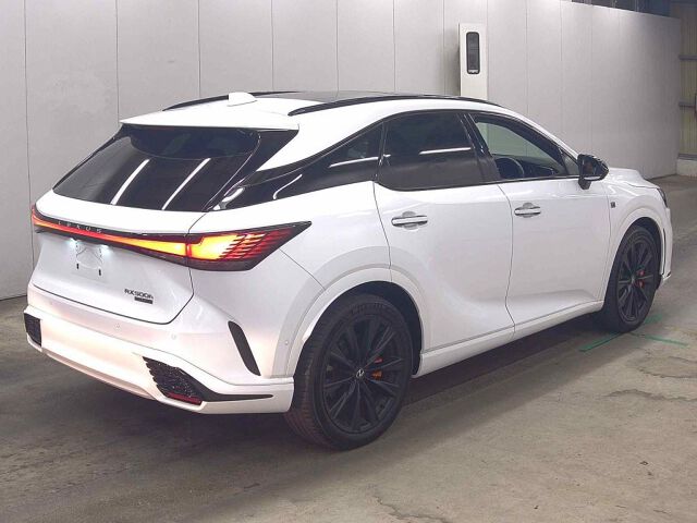 2023 Lexus RX RX500H F Super Four 4WD auction photo 5