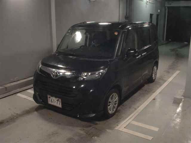 2018 Toyota Tank G-T auction photo 4