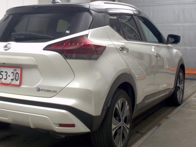 2021 Nissan Kicks X auction photo 5
