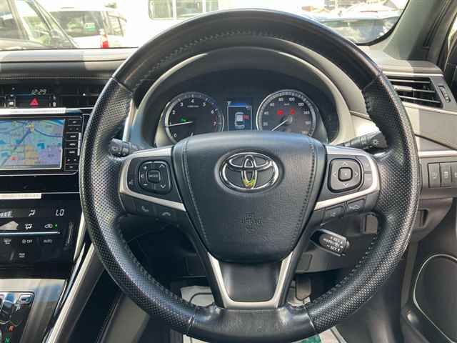 2019 Toyota Harrier Elegance auction photo 3