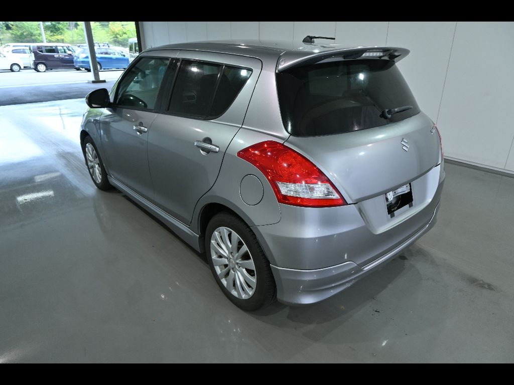 2013 Suzuki Swift RS auction photo 5