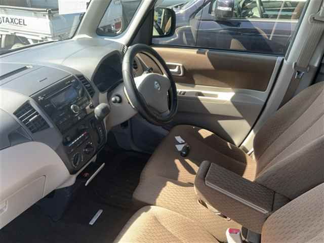 2010 Nissan Roox auction photo 3