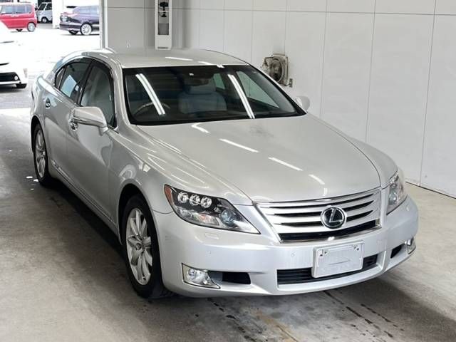 2010 Lexus LS LS600h バージョンS auction photo 4