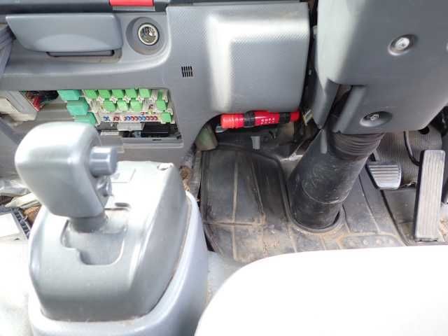 2012 Isuzu Elf 1.5t パネルバン auction photo 9