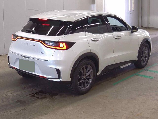 2026 Lexus LBX elegant auction photo 5