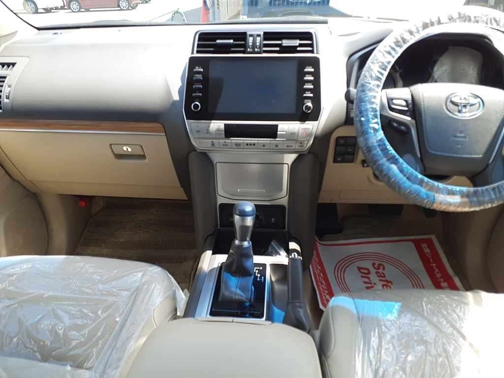 2021 Toyota Land Cruiser Prado TX Lパッケージ 4WD auction photo 11