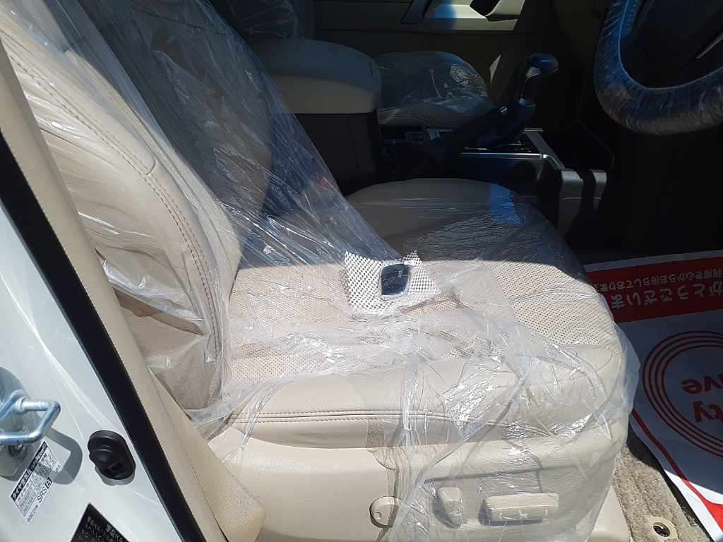 2021 Toyota Land Cruiser Prado TX Lパッケージ 4WD auction photo 10