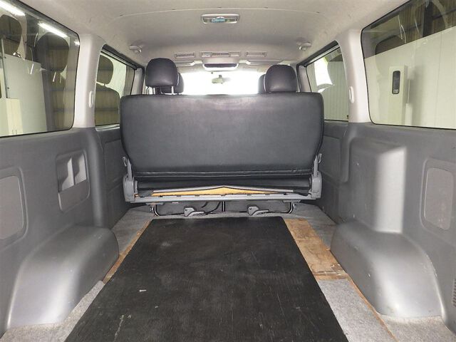 2007 Toyota Hiace スーパーGL 4WD auction photo 3
