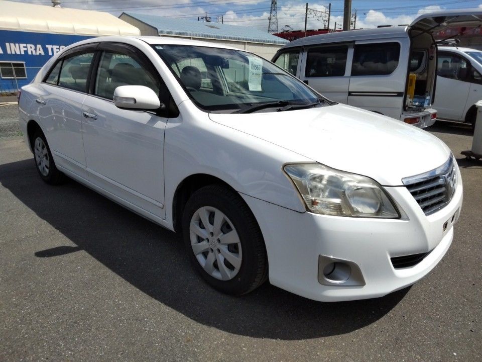 2011 Toyota Premio auction photo 4