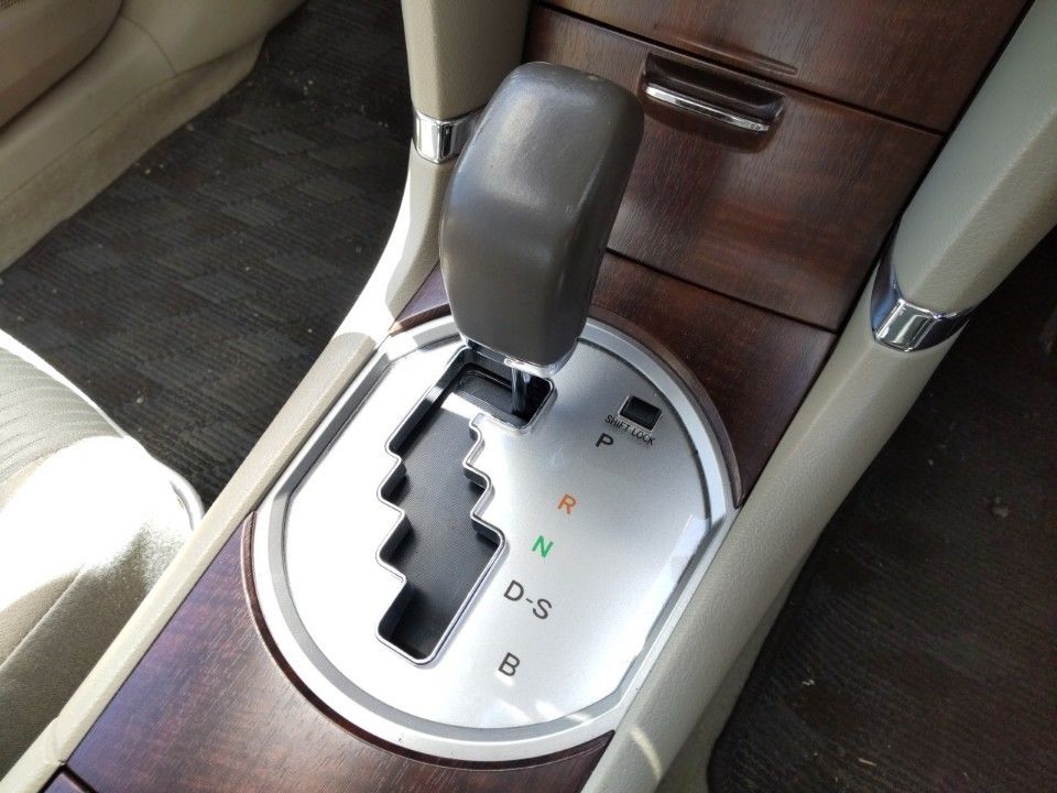 2011 Toyota Premio auction photo 12