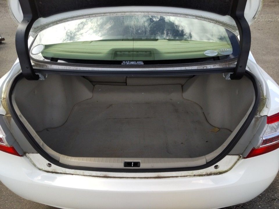 2011 Toyota Premio auction photo 8