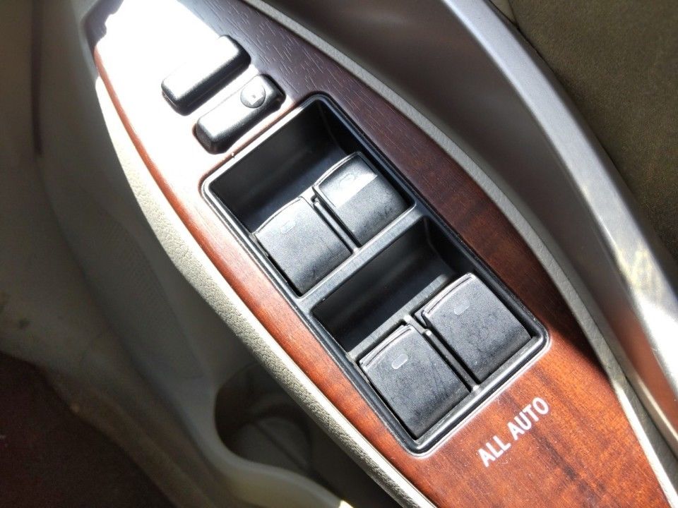 2011 Toyota Premio auction photo 14