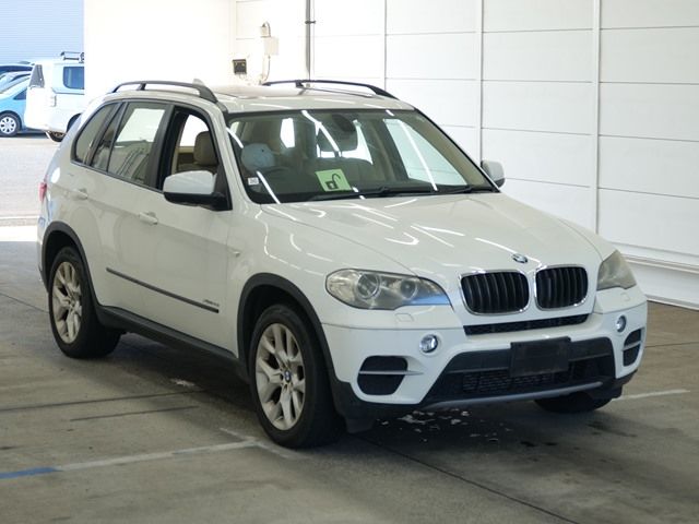 Japan Auction Vehicles 8 2011 BMW X5 ワゴン XDRIVE35I auction photo