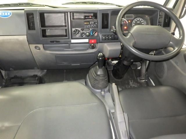 2014 Isuzu Elf Wキャブ auction photo 3