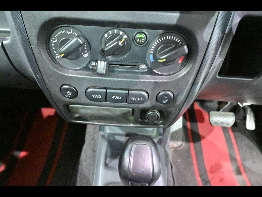 2009 Suzuki Jimny 4WD ワイルドウィンド auction photo 10