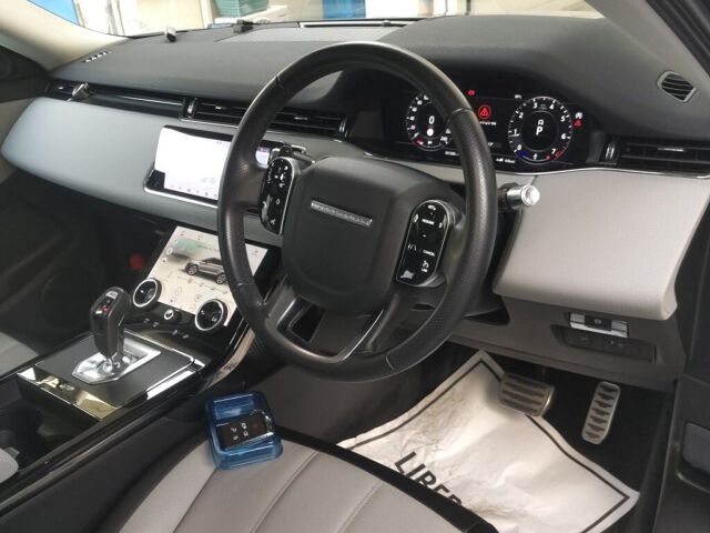 2019 Land Rover レンジローバーイヴォーク R Dynamic S P250 4WD auction photo 3