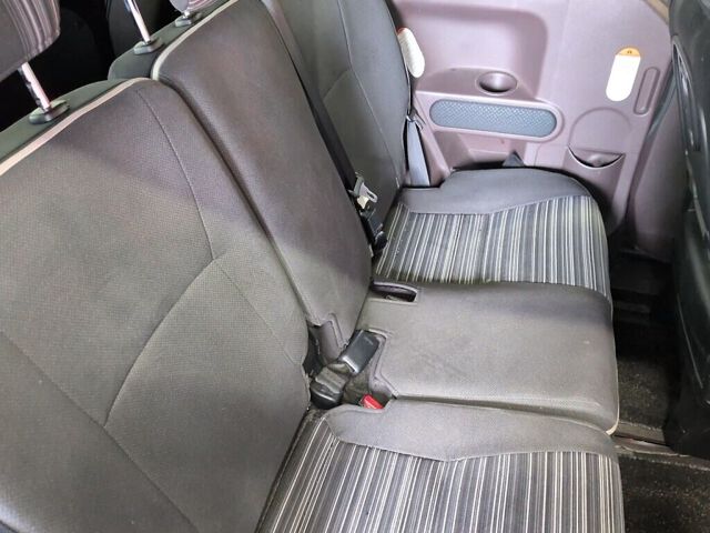 2016 Toyota Spade Fクイーン auction photo 6