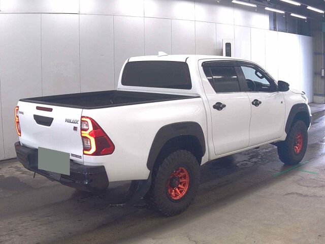 2022 Toyota Hilux Z GR Sport 4WD auction photo 5
