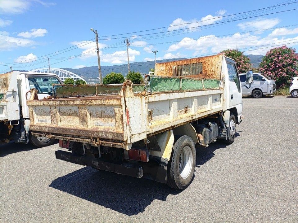2014 Isuzu Elf auction photo 2