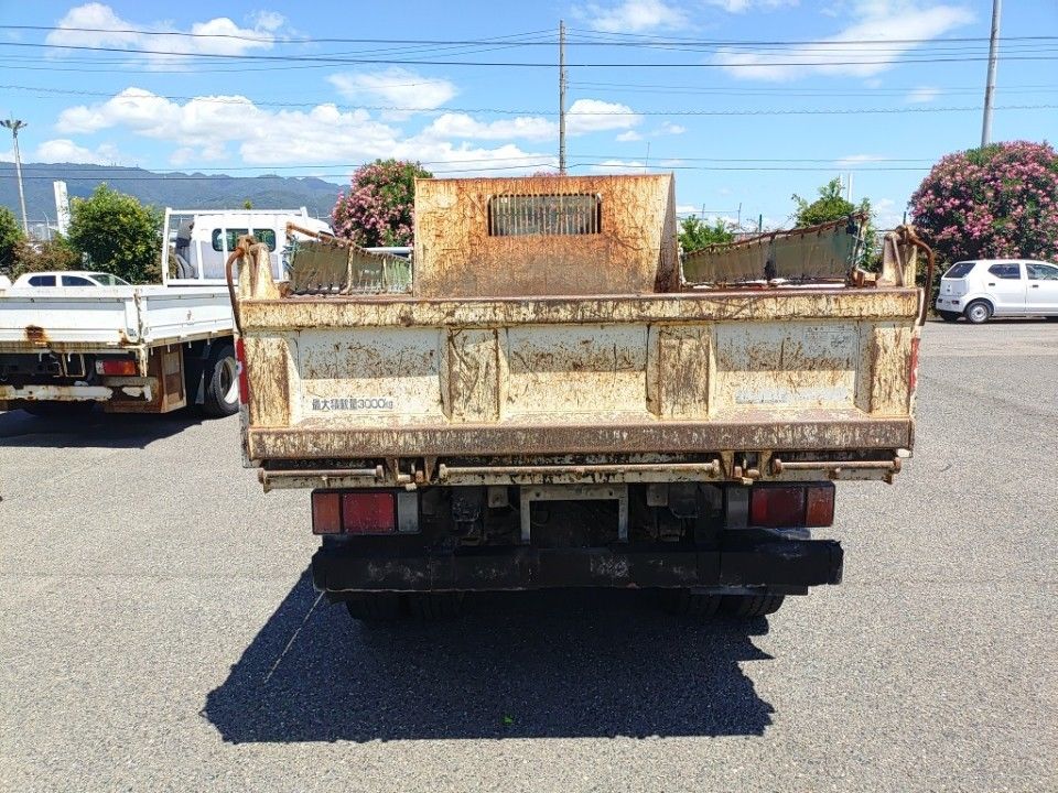 2014 Isuzu Elf auction photo 5