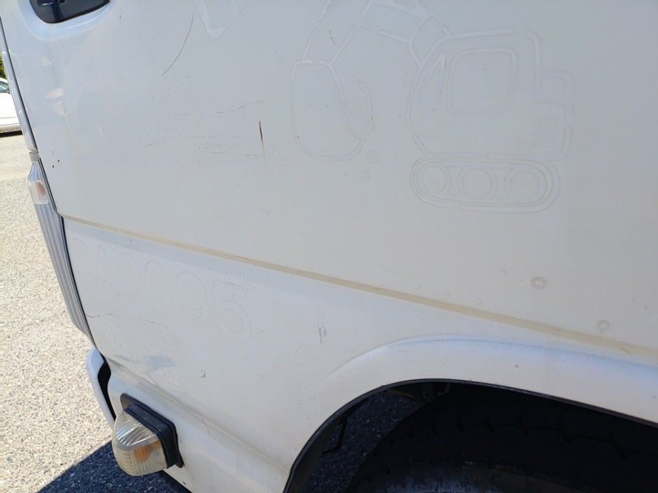 2014 Isuzu Elf auction photo 21