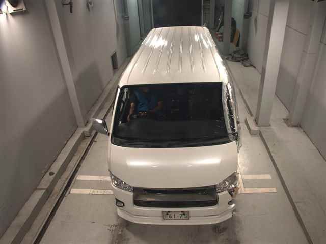 2019 Toyota Hiace Super GL Dark Prime II auction photo 6