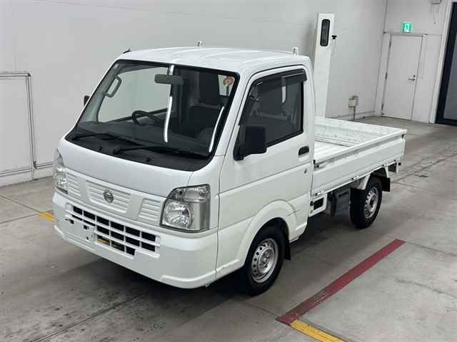 2018 Nissan NT100 Clipper DX auction photo 4