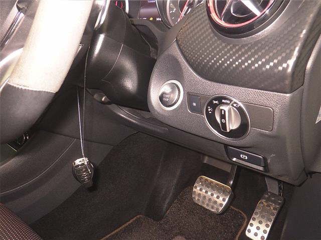 2016 Mercedes-AMG A45 4MATIC Advanced Pack auction photo 8