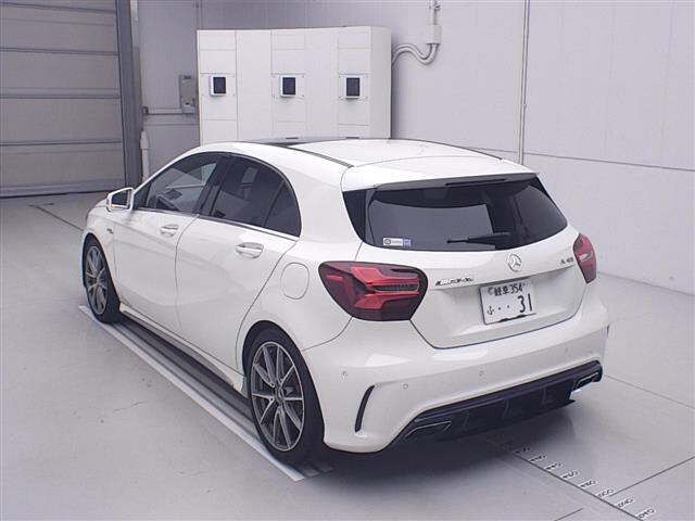2016 Mercedes-AMG A45 4MATIC Advanced Pack auction photo 2