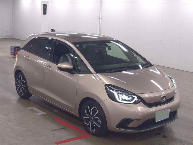 Japan Auction Vehicles 8 2022 Honda Fit ホーム auction photo