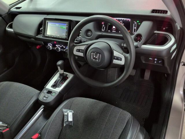 2022 Honda Fit ホーム auction photo 3