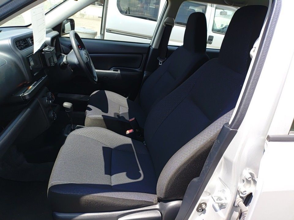 2017 Toyota Probox auction photo 16