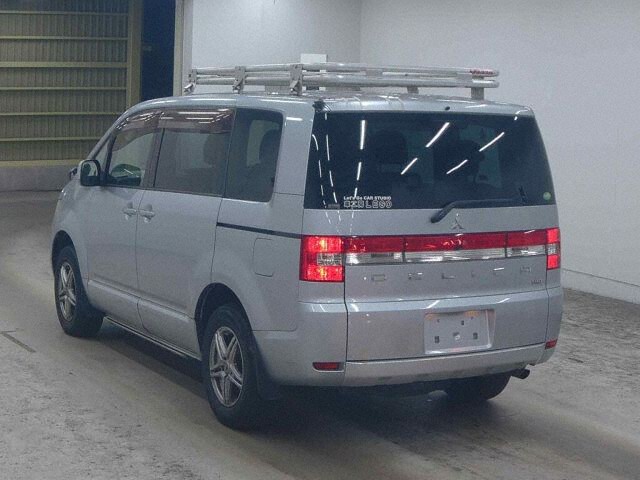 2015 Mitsubishi Delica D:5 Dパワーパッケージ 4WD auction photo 2