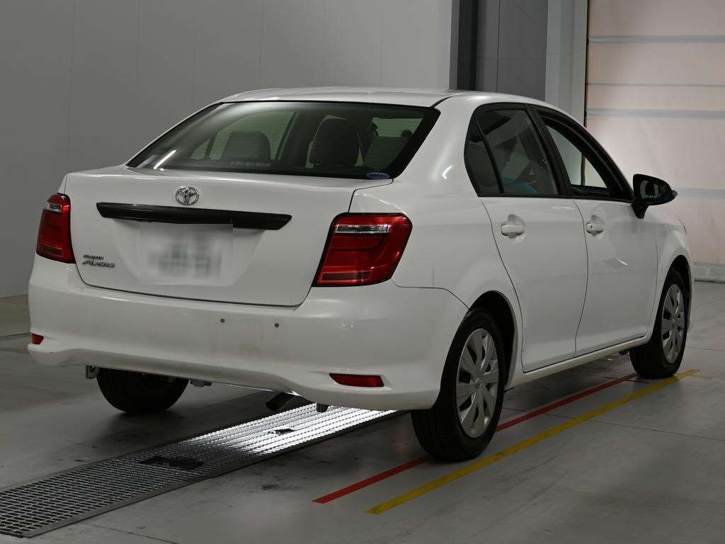 2026 Toyota Corolla Axio 1.5 X Business Package auction photo 2