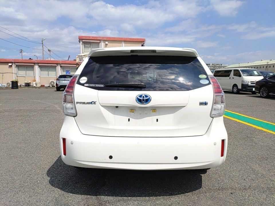 2019 Toyota プリウス α auction photo 5