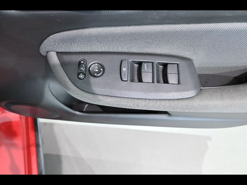 2021 Honda Fit クロスター auction photo 12