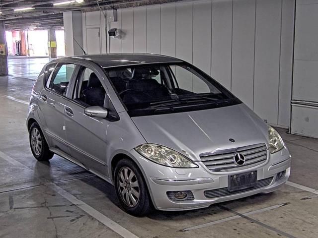 2005 Mercedes-Benz A 170 Elegance Japan auction vehicle