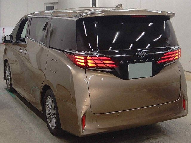 2025 Toyota Alphard Z auction photo 2