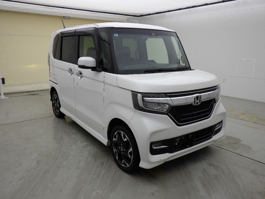 2019 Honda N-BOX 4WD カスタムG EXターボホンダセンシング Japan auction vehicle