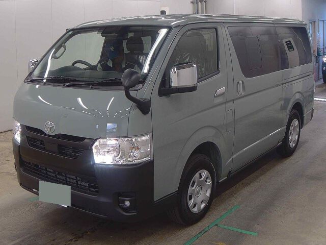 2026 Toyota Hiace スーパーGL 4WD auction photo 4