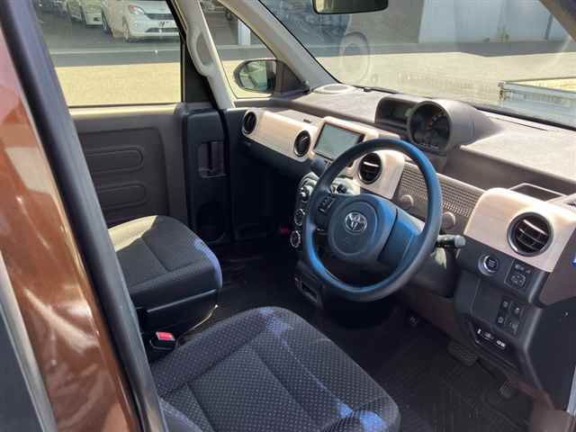 2016 Toyota Porte F auction photo 3